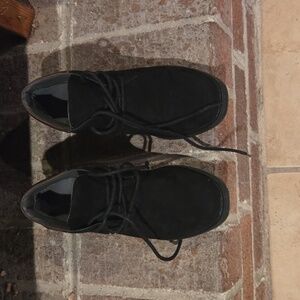 Kenneth Cole Reaction Black Boys Chukka Boots